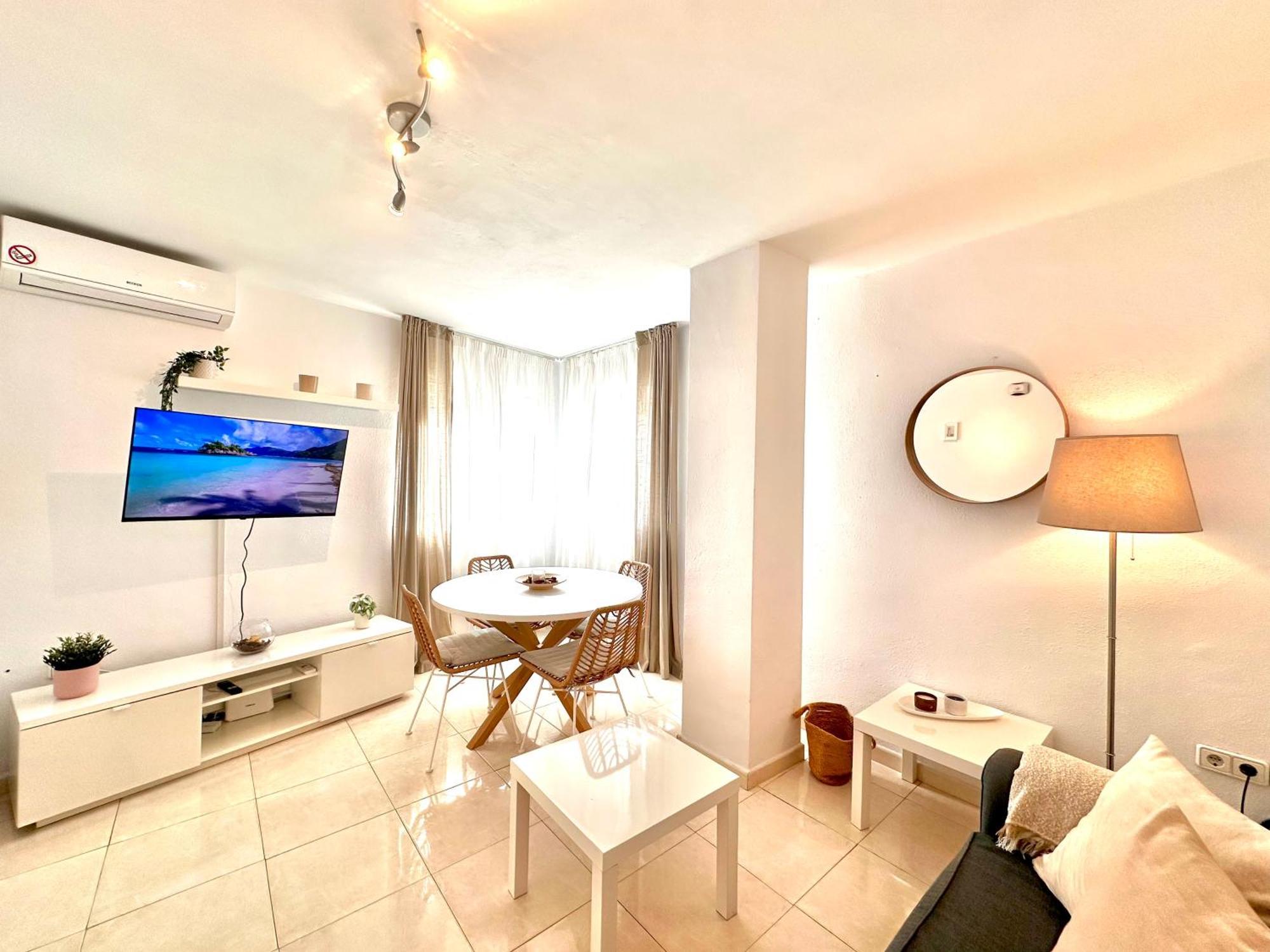 Apartamentos J&K 토레몰리노스 외부 사진