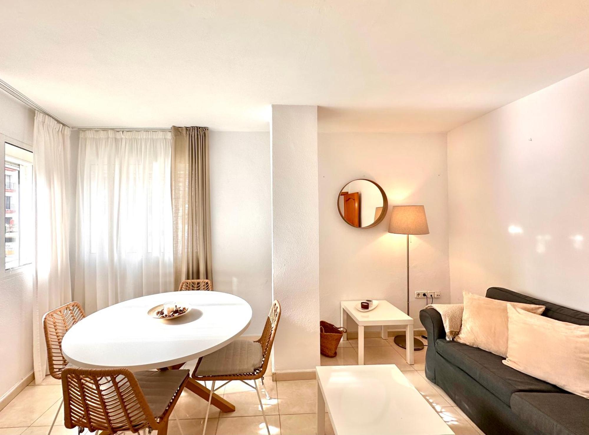 Apartamentos J&K 토레몰리노스 외부 사진